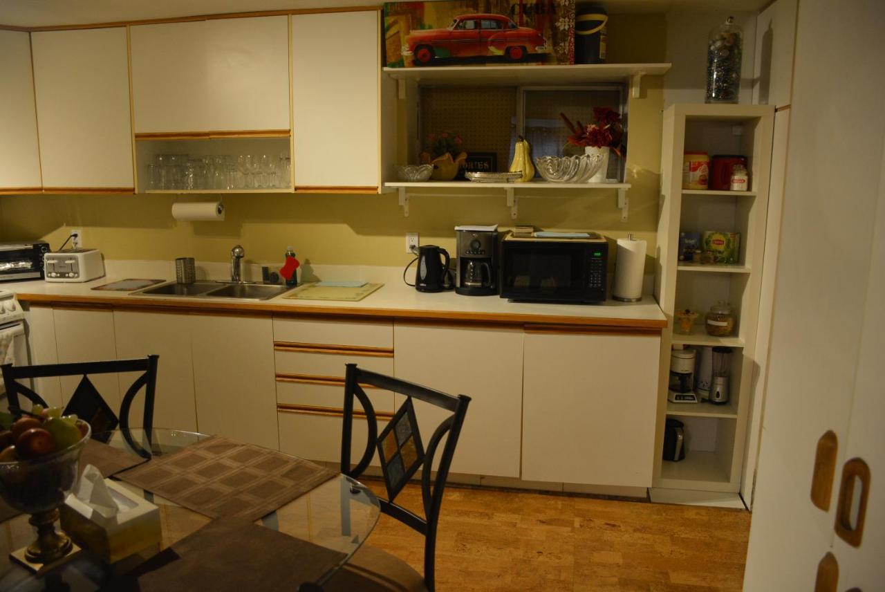 קלונה Aasra Home מראה חיצוני תמונה
